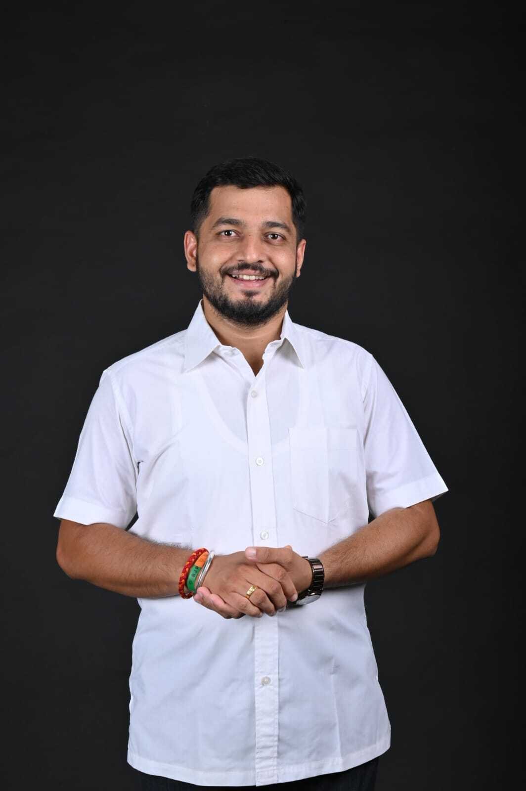 Mihir Deepak Mahajan